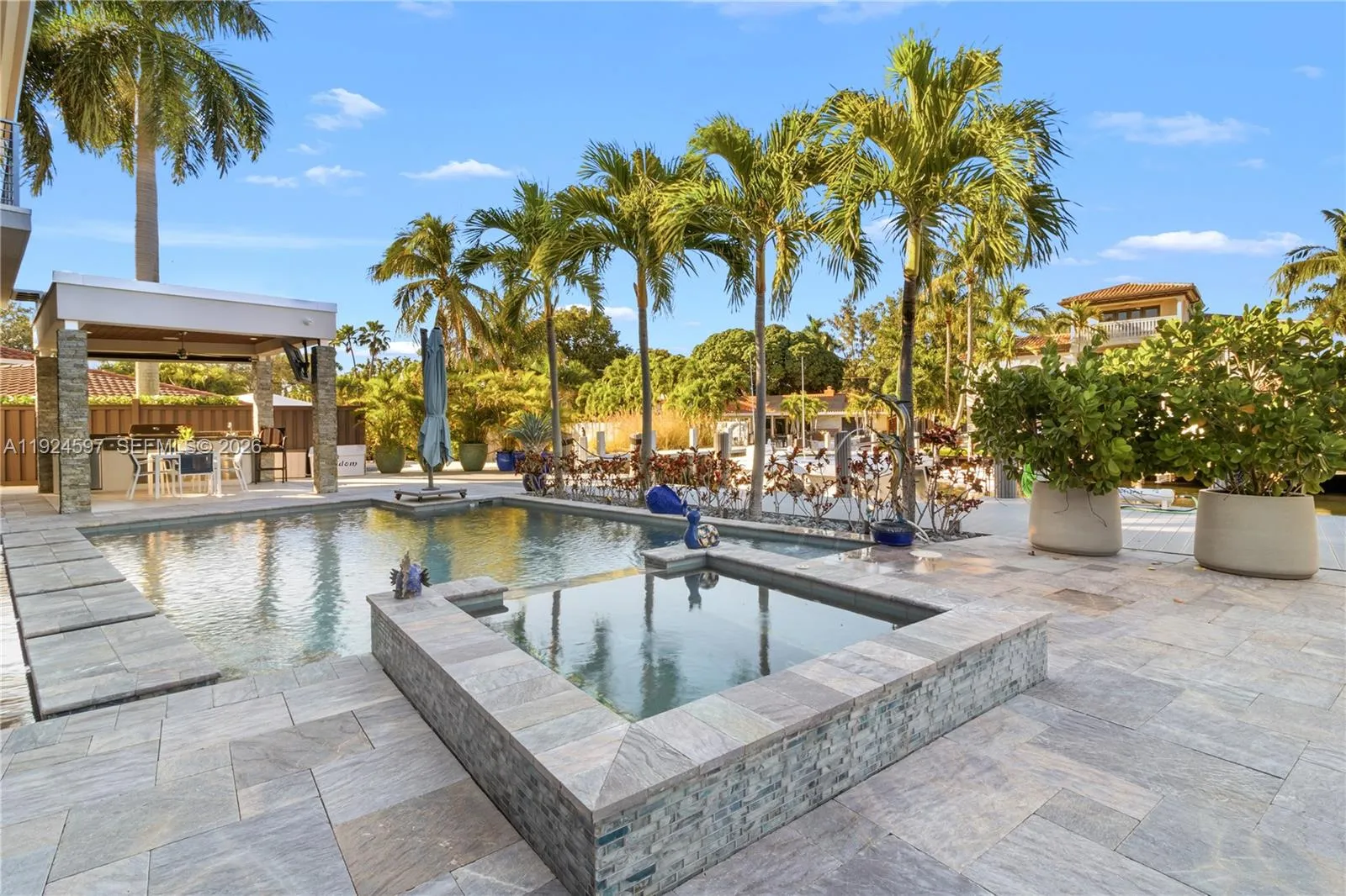 2809 NE 24th Pl, Fort Lauderdale FL 33305