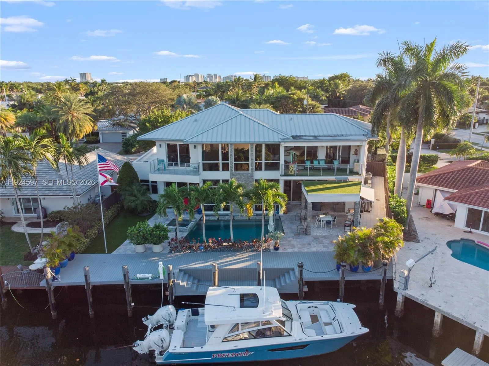 2809 NE 24th Pl, Fort Lauderdale FL 33305