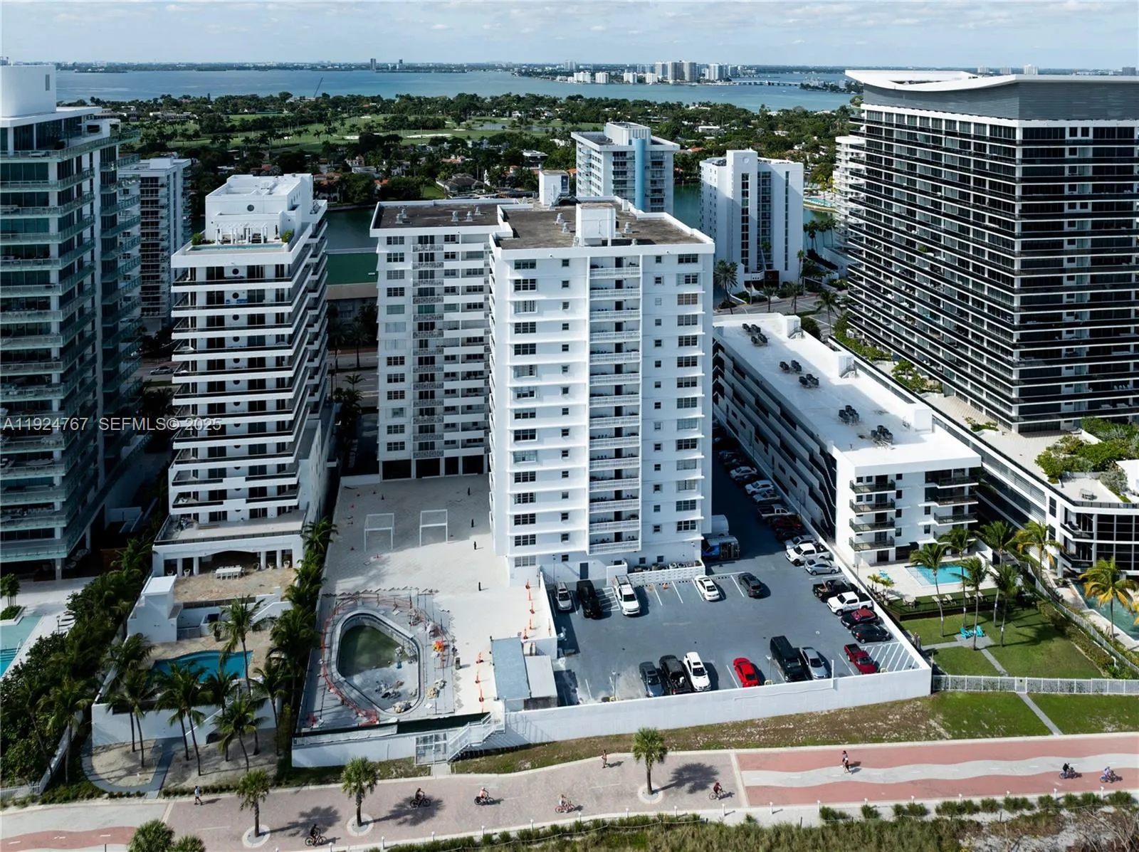 5825 Collins Ave # 6E, Miami Beach FL 33140