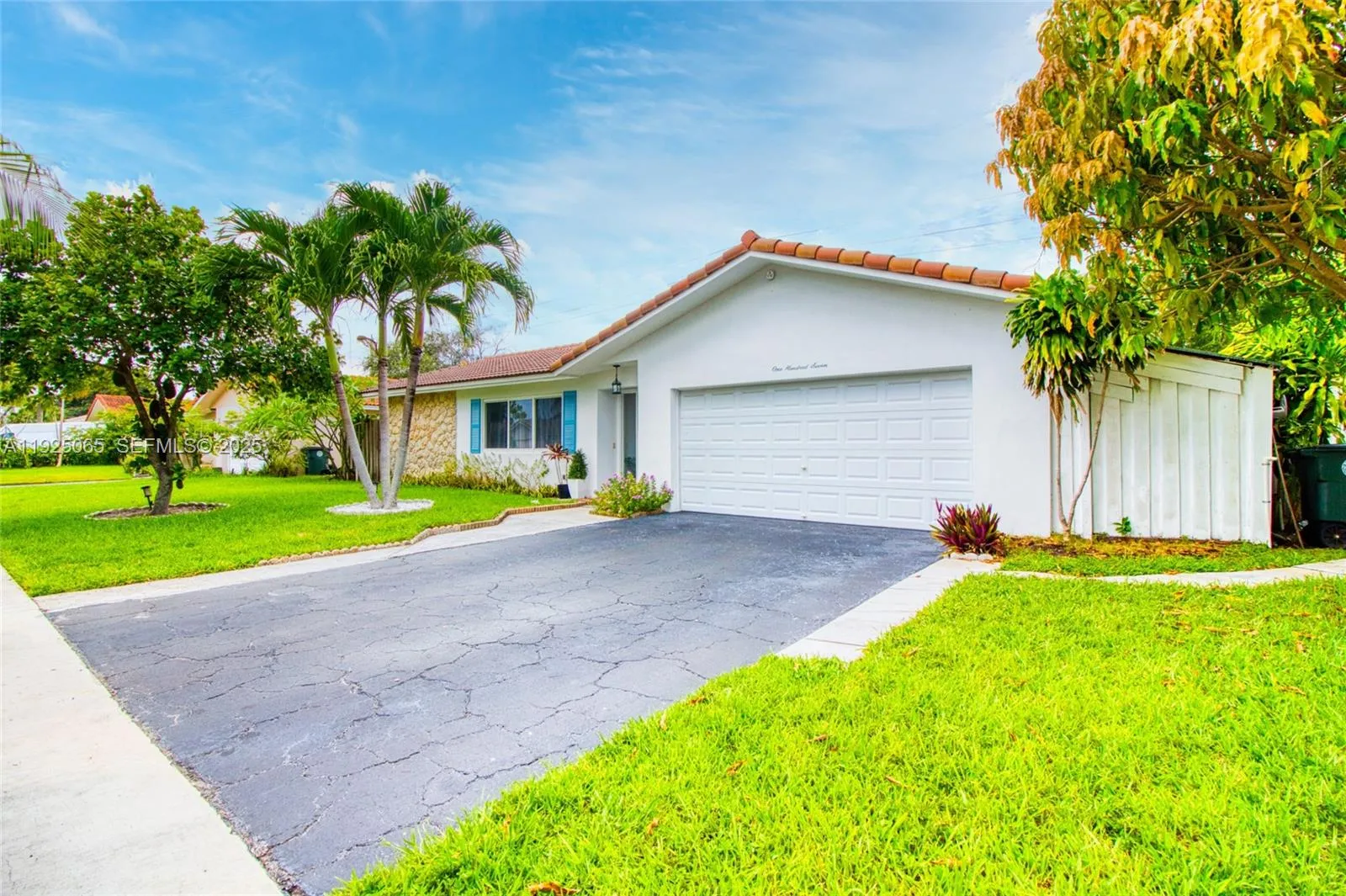 107 Winged Foot Ln, Boca Raton FL 33431