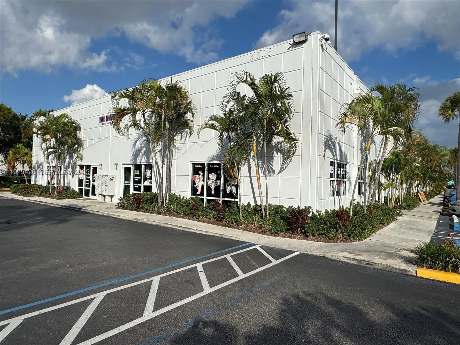 for sale at 4005 NW 114th Ave # 06, Doral FL 33178