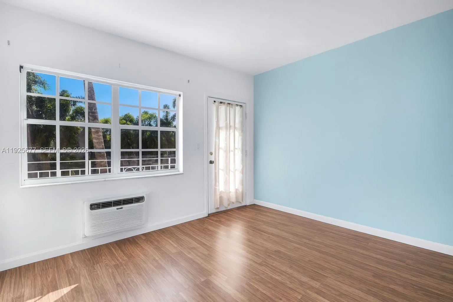 635 8th St # 205, Miami Beach FL 33139