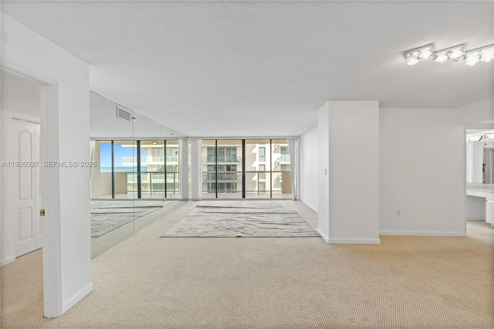 5757 Collins Ave # 707, Miami Beach FL 33140