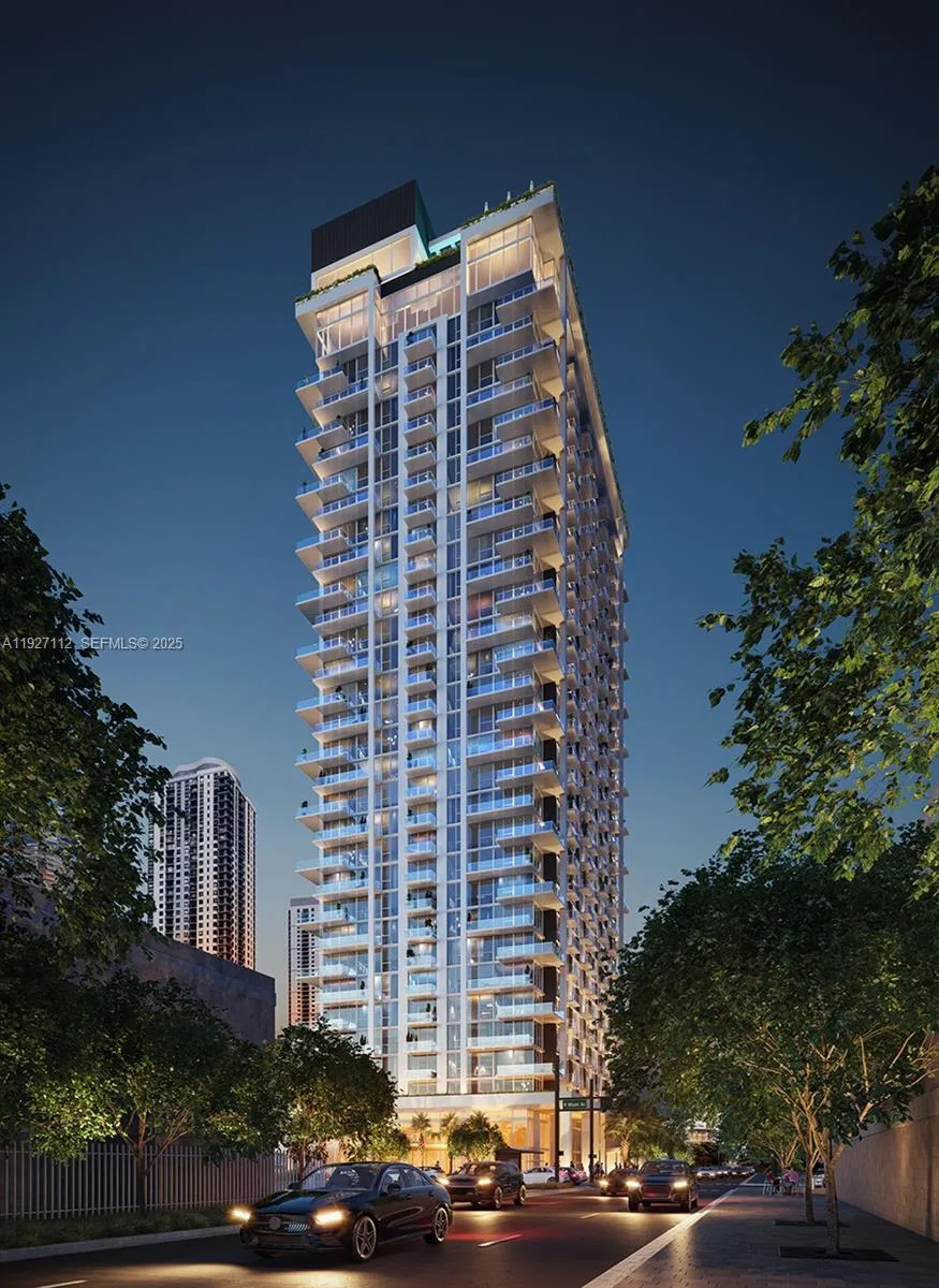 2 bedroom 2 bath for sale at 11 NE 6 ST # 2501, Miami FL 33132