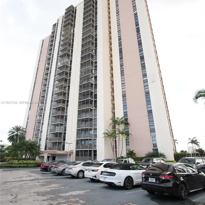 20379 W Country Club Dr # 2237, Aventura FL 33180