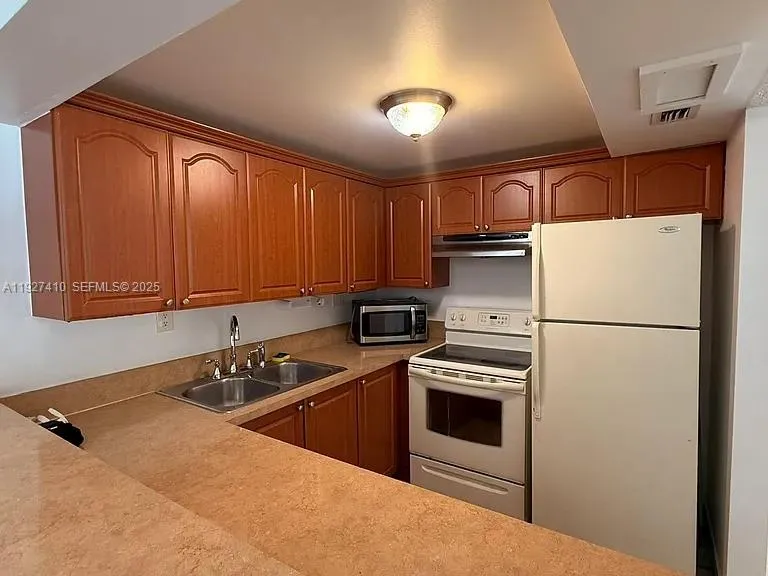 5855 Washington St # 91, Hollywood FL 33023