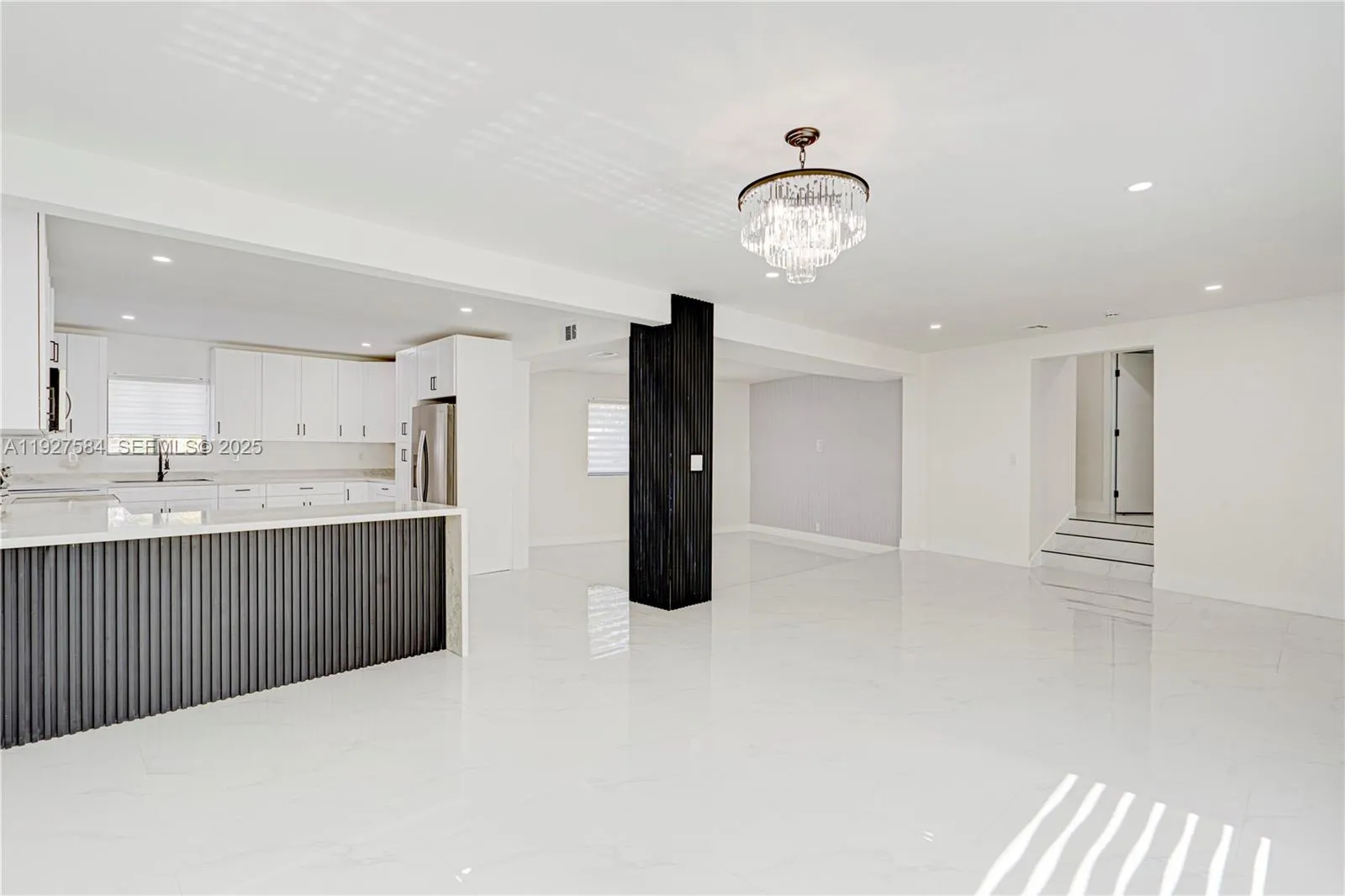 175 NE 120th St, North Miami FL 33161