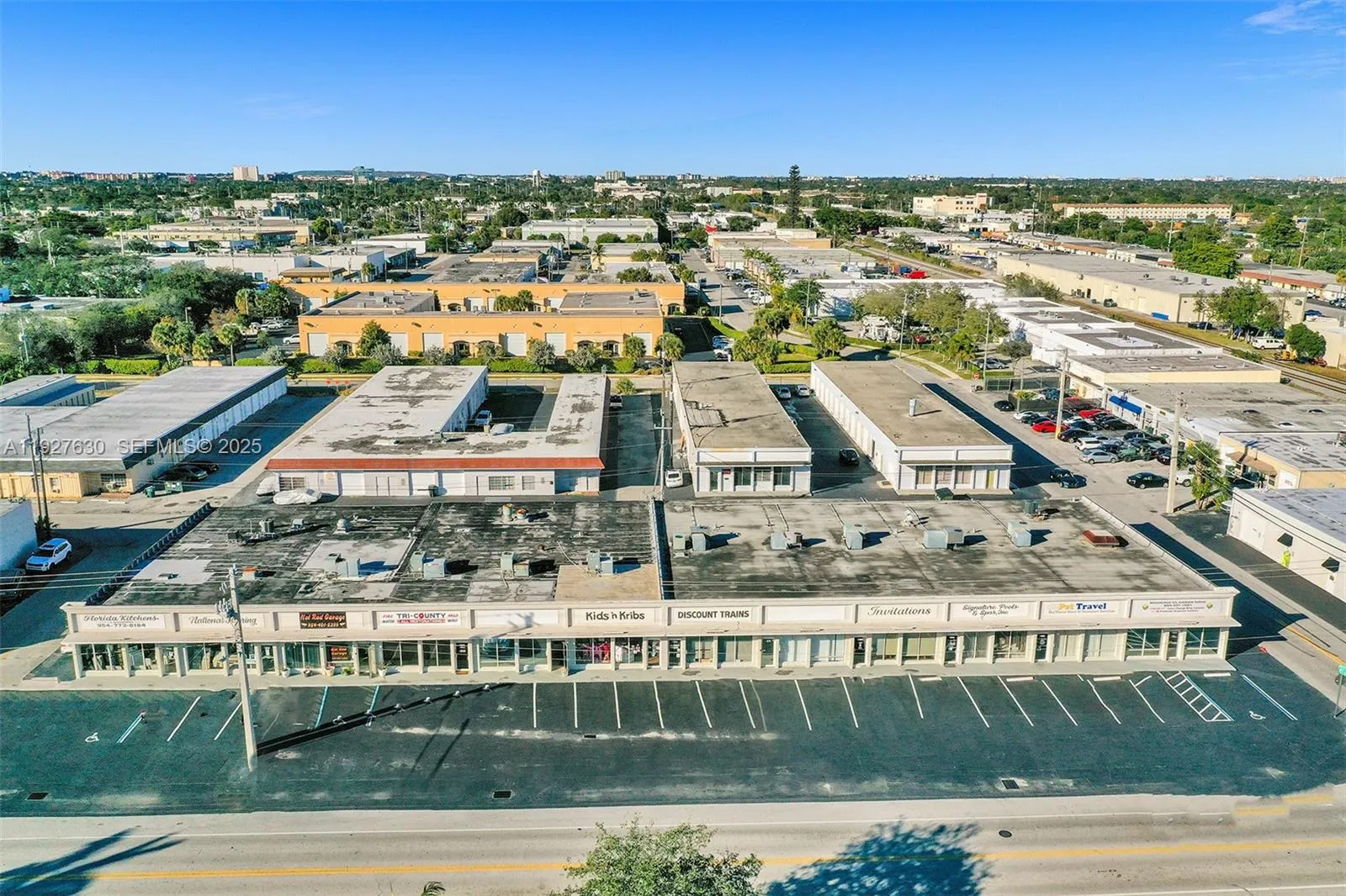 4500 N Dixie Hwy, Oakland Park FL 33334