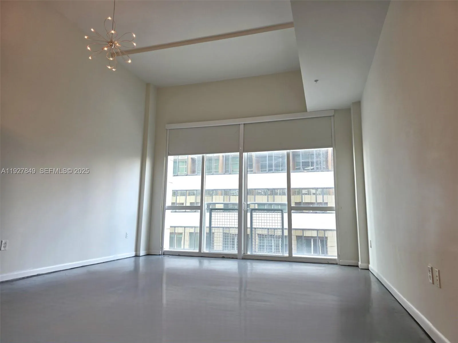 253 NE 2nd St # 324, Miami FL 33132