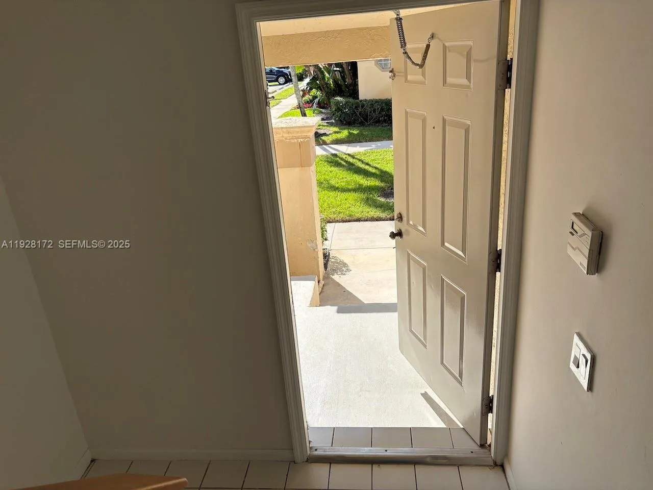 6579 Via Regina # 6, Boca Raton FL 33433