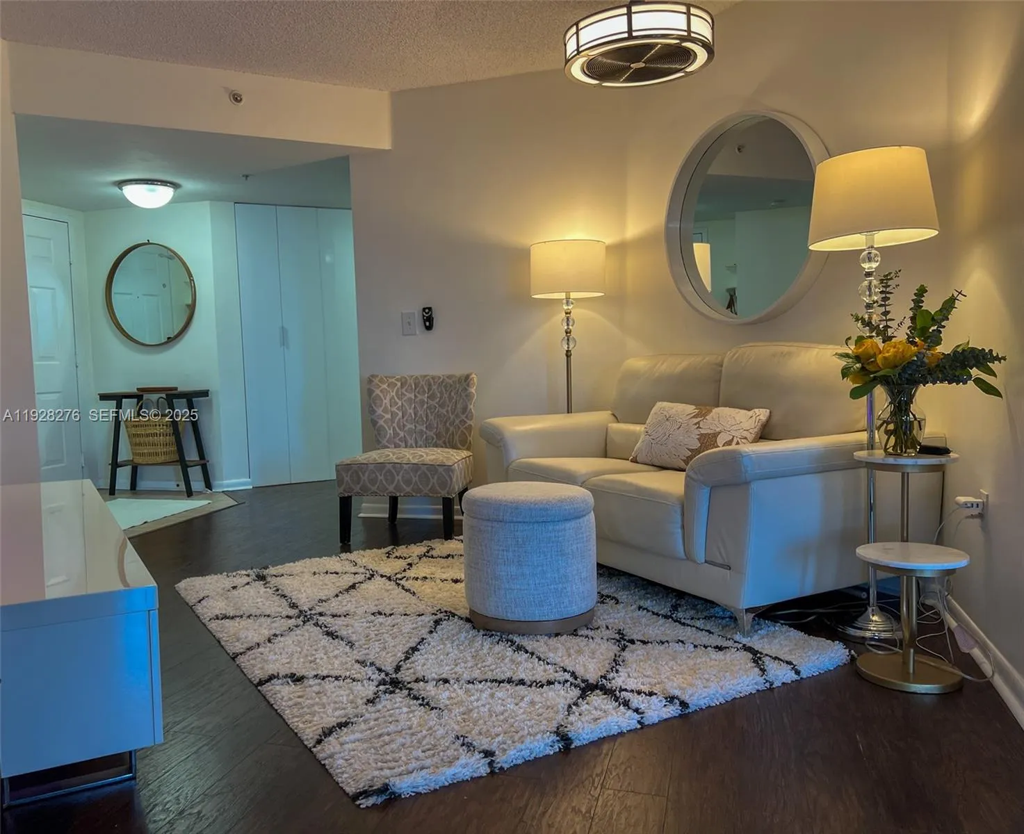 3 bedroom 2 bath for sale at 520 SE 5th Ave # 2303, Fort Lauderdale FL 33301