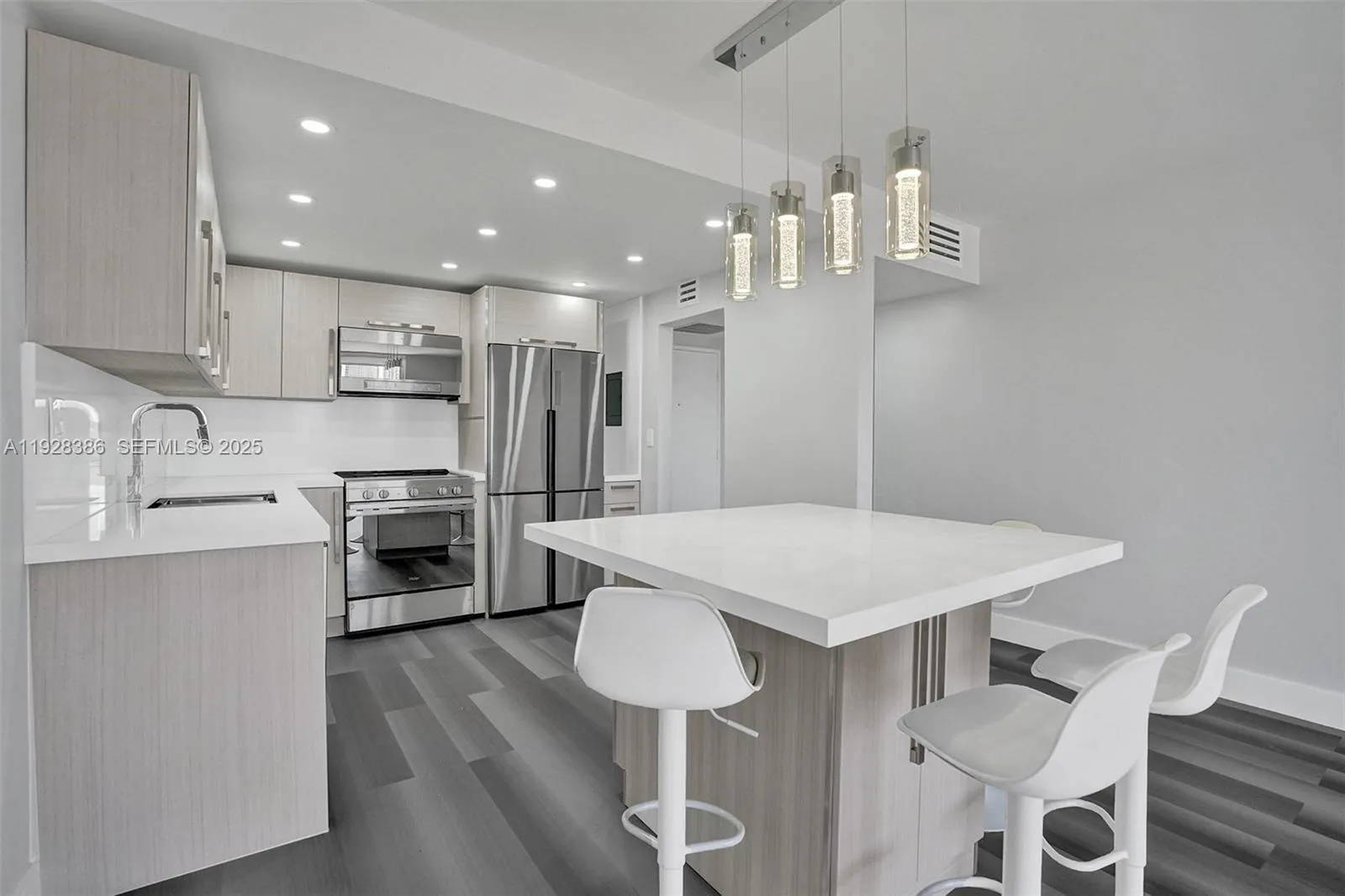 500 Three Islands Blvd # 1201, Hallandale Beach FL 33009