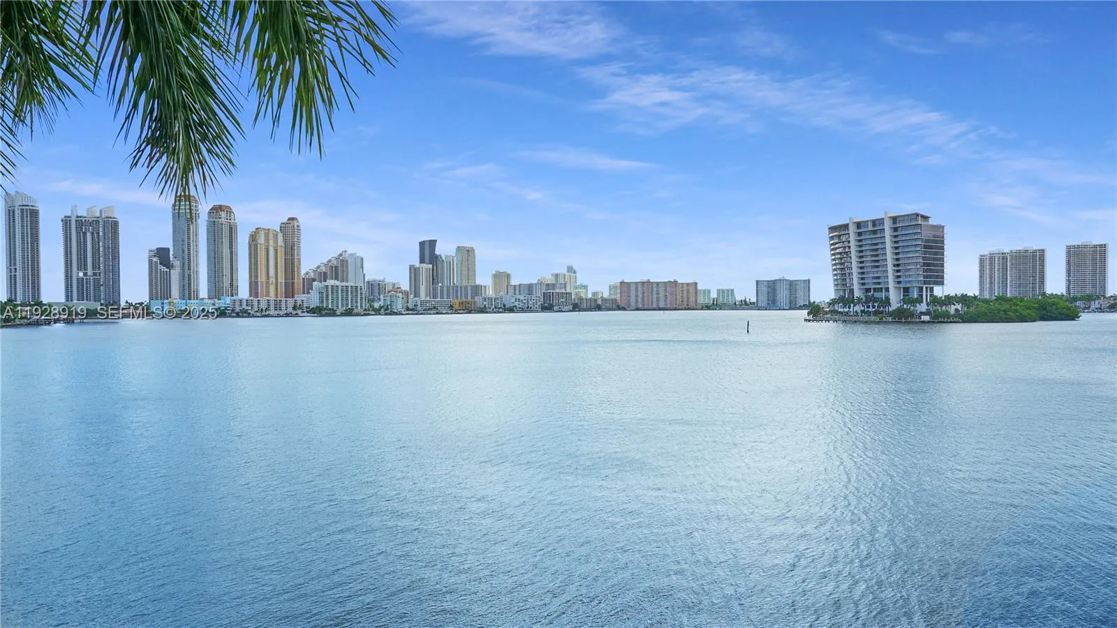 3600 Mystic Pointe Dr # 115, Aventura FL 33180