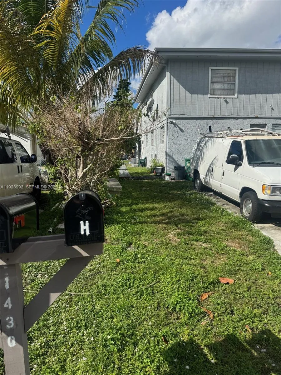 1410 SW 44th Ave # 5, Fort Lauderdale FL 33317