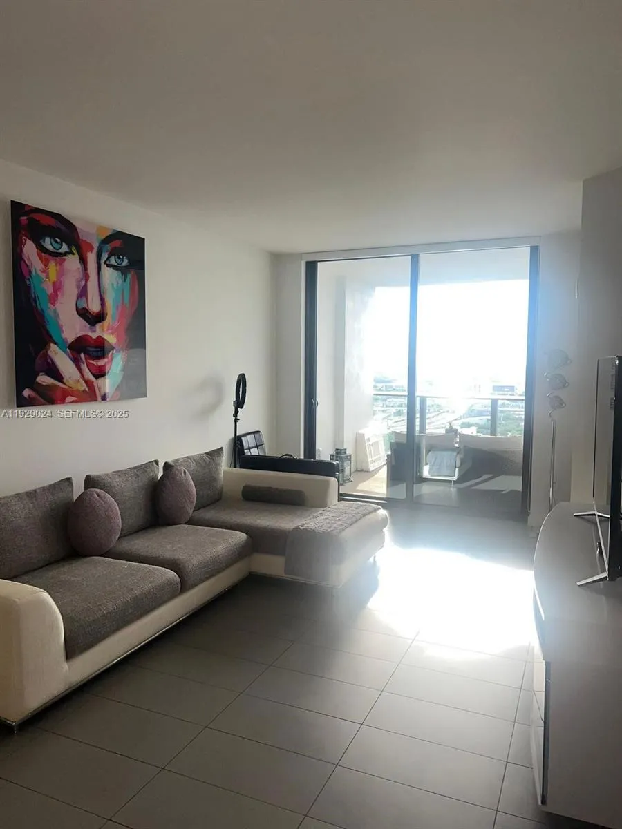 1600 NE 1st Ave # 3012, Miami FL 33132