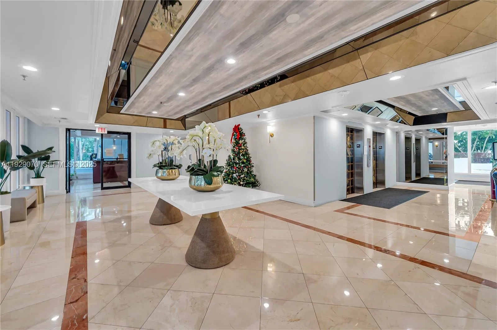 3200 Collins Ave # 8, Miami Beach FL 33140