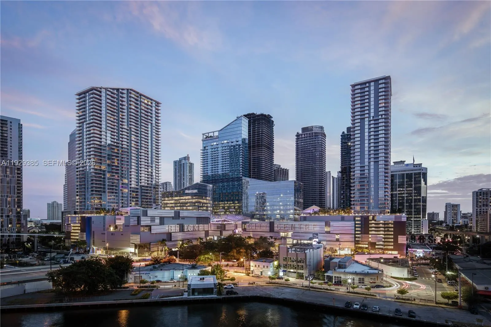 2 bedroom 2 bath for sale at 88 SW 7th St # 2501, Miami FL 33130