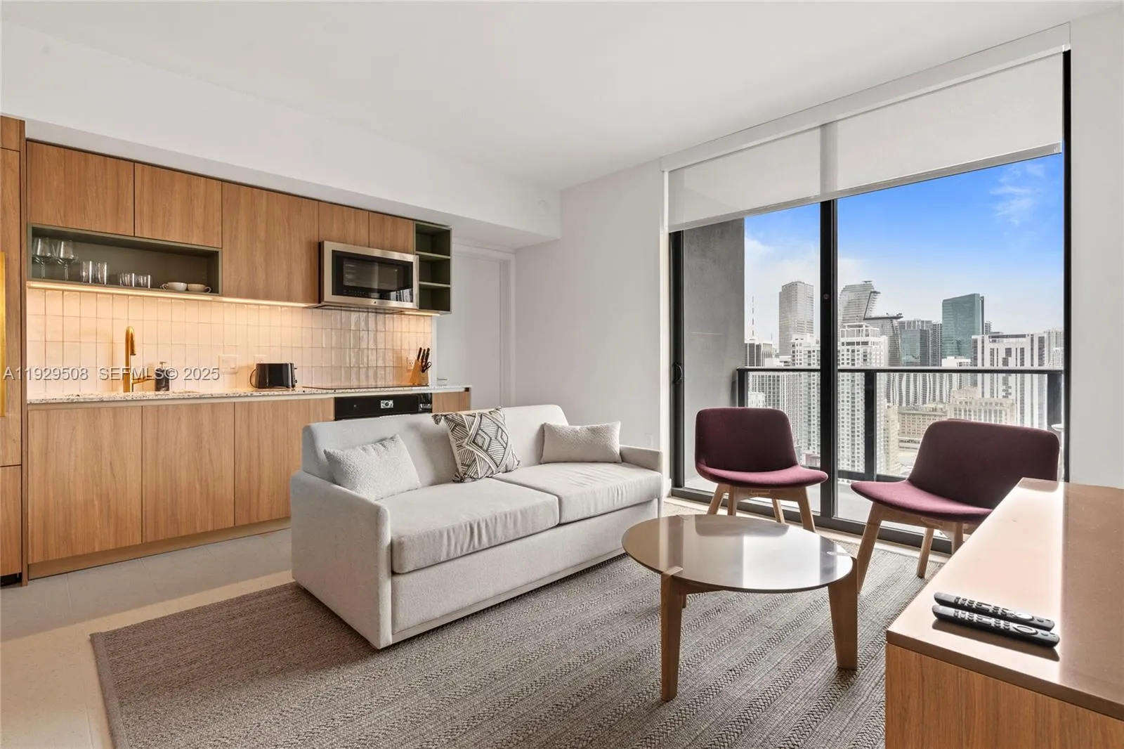 159 NE 6th St # 2905, Miami FL 33132