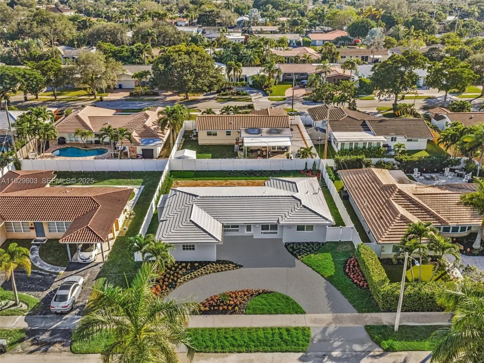 3 bedroom 2 bath for sale at 2144 NE 64th St, Fort Lauderdale FL 33308