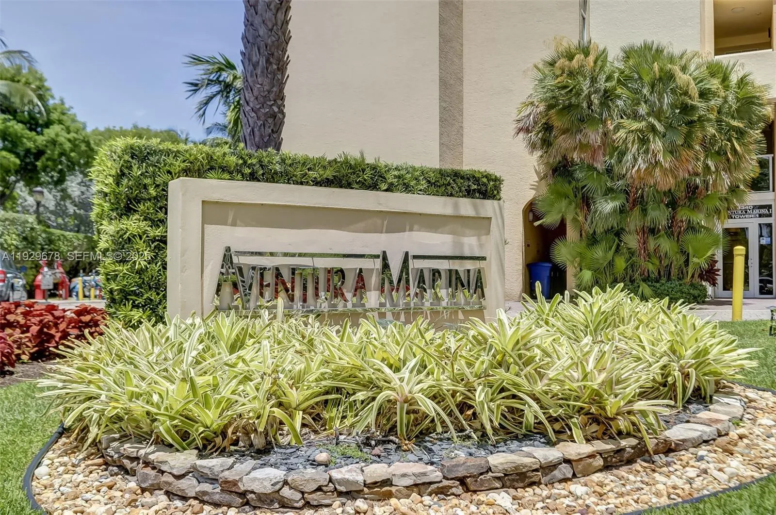 3330 NE 190th St # 1519, Aventura FL 33180