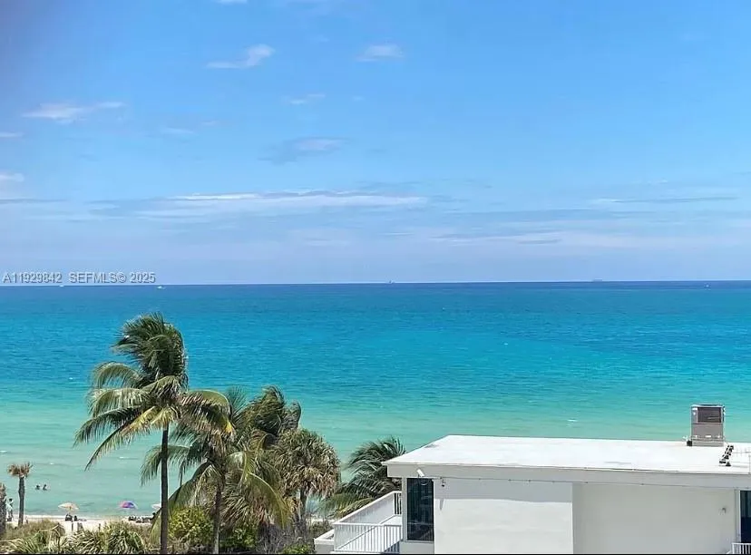 5401 Collins Ave # 411, Miami Beach FL 33140