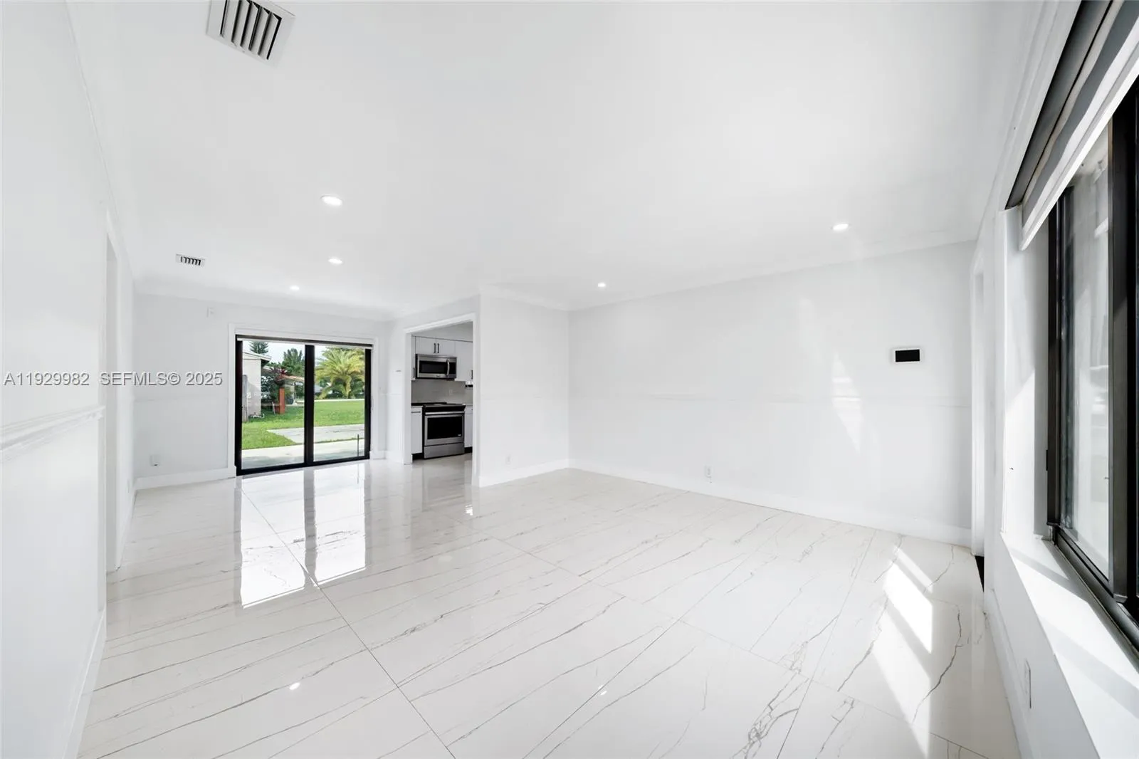 2401 SW 45th Ave, Fort Lauderdale FL 33317