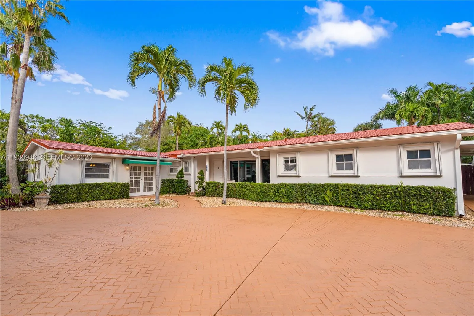 1344 Seabreeze Blvd, Fort Lauderdale FL 33316