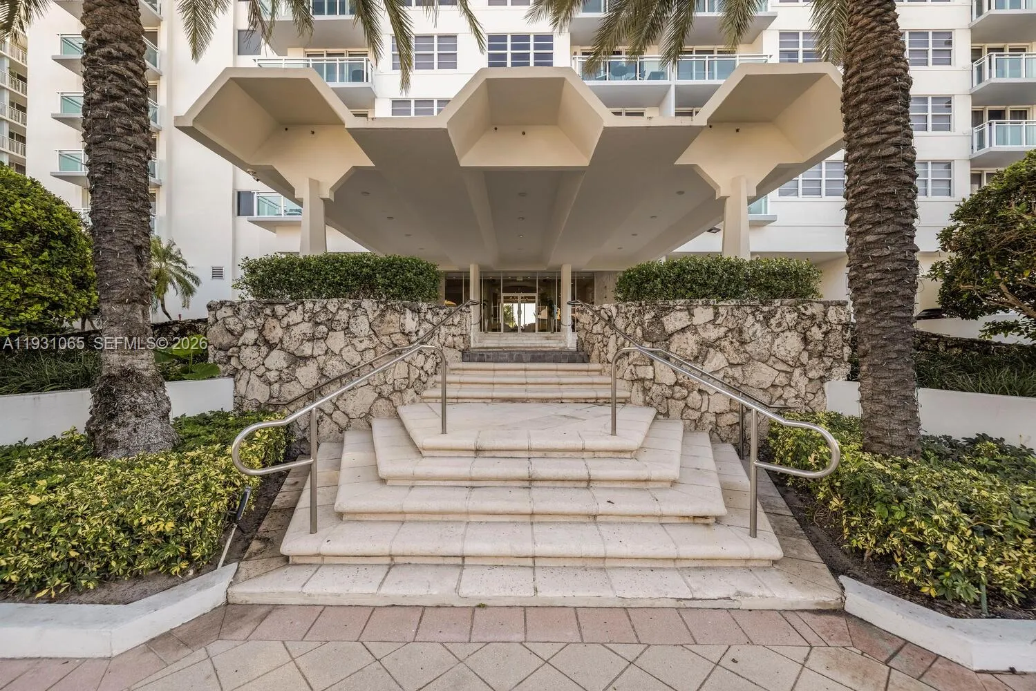 6917 Collins Ave # 1008, Miami Beach FL 33141
