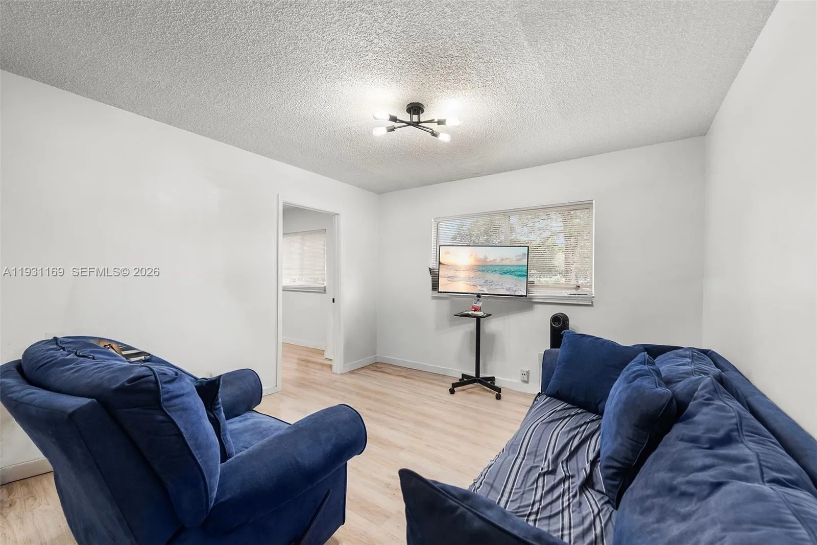 3700 N 56th Ave # 1012, Hollywood FL 33021