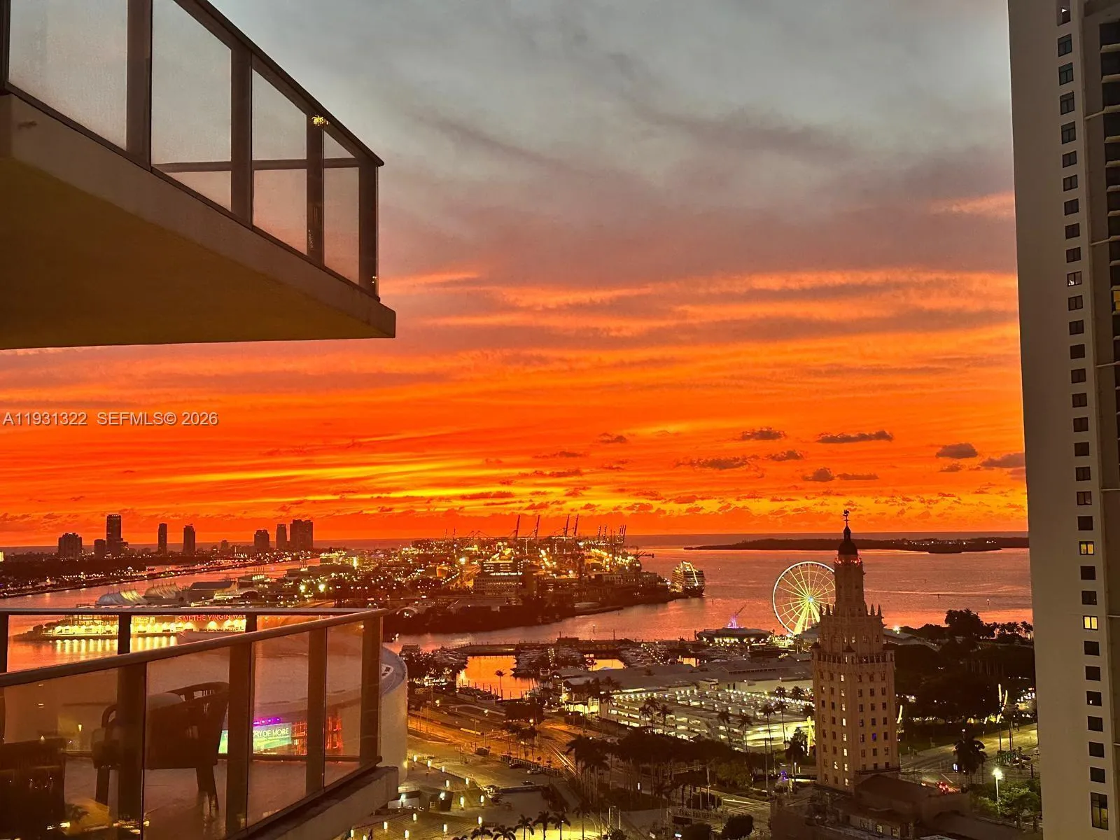 851 NE 1st Ave # 2212, Miami FL 33132