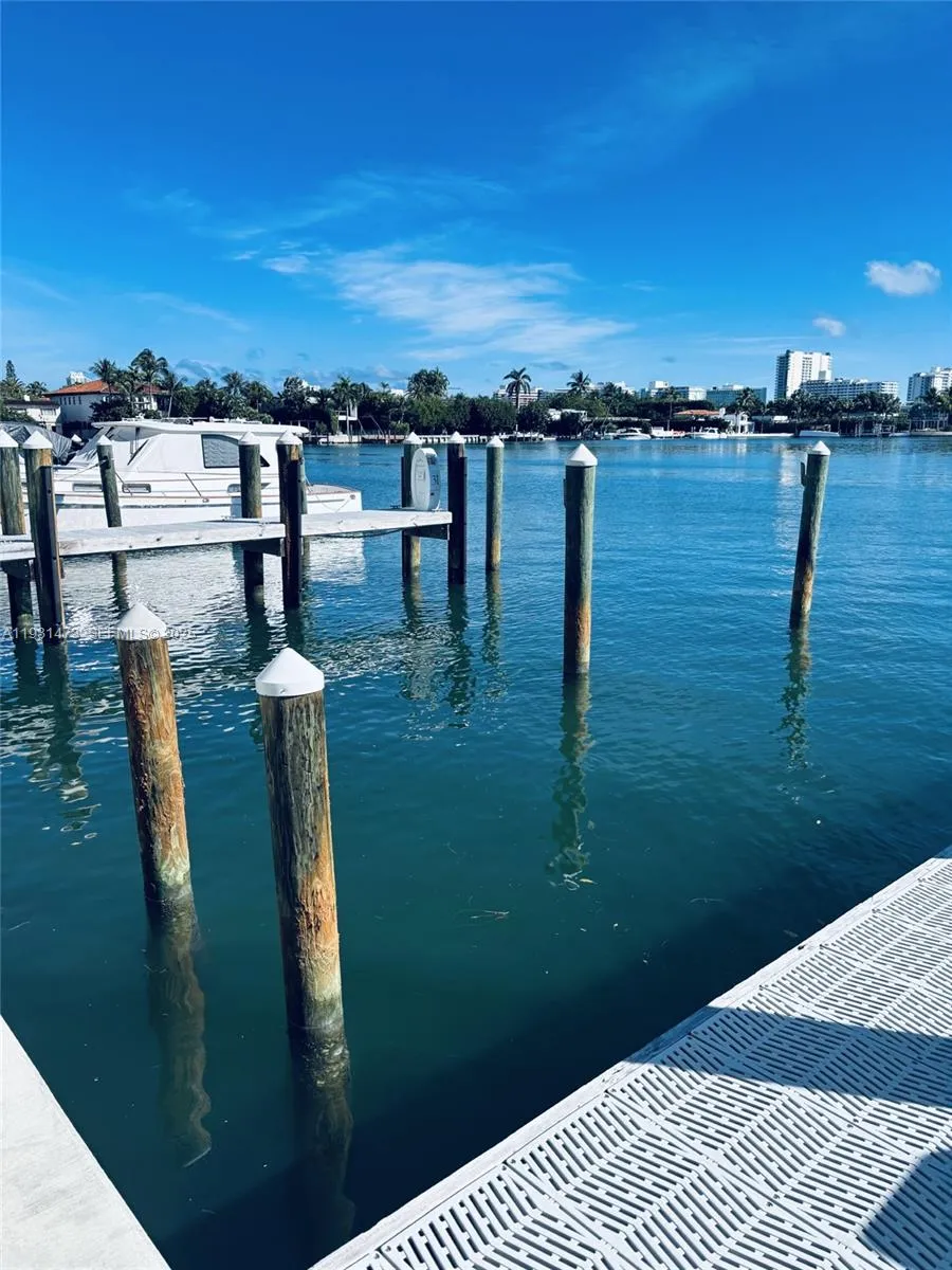 4701 N Meridian, Miami Beach FL 33140