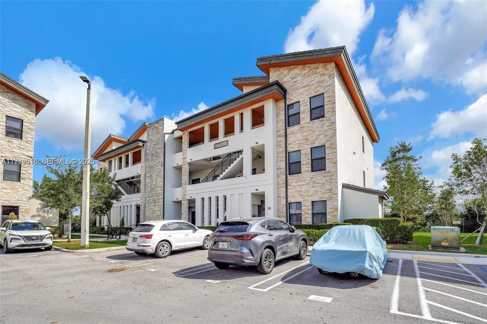 8025 NW 104th Ave # 23, Doral FL 33178