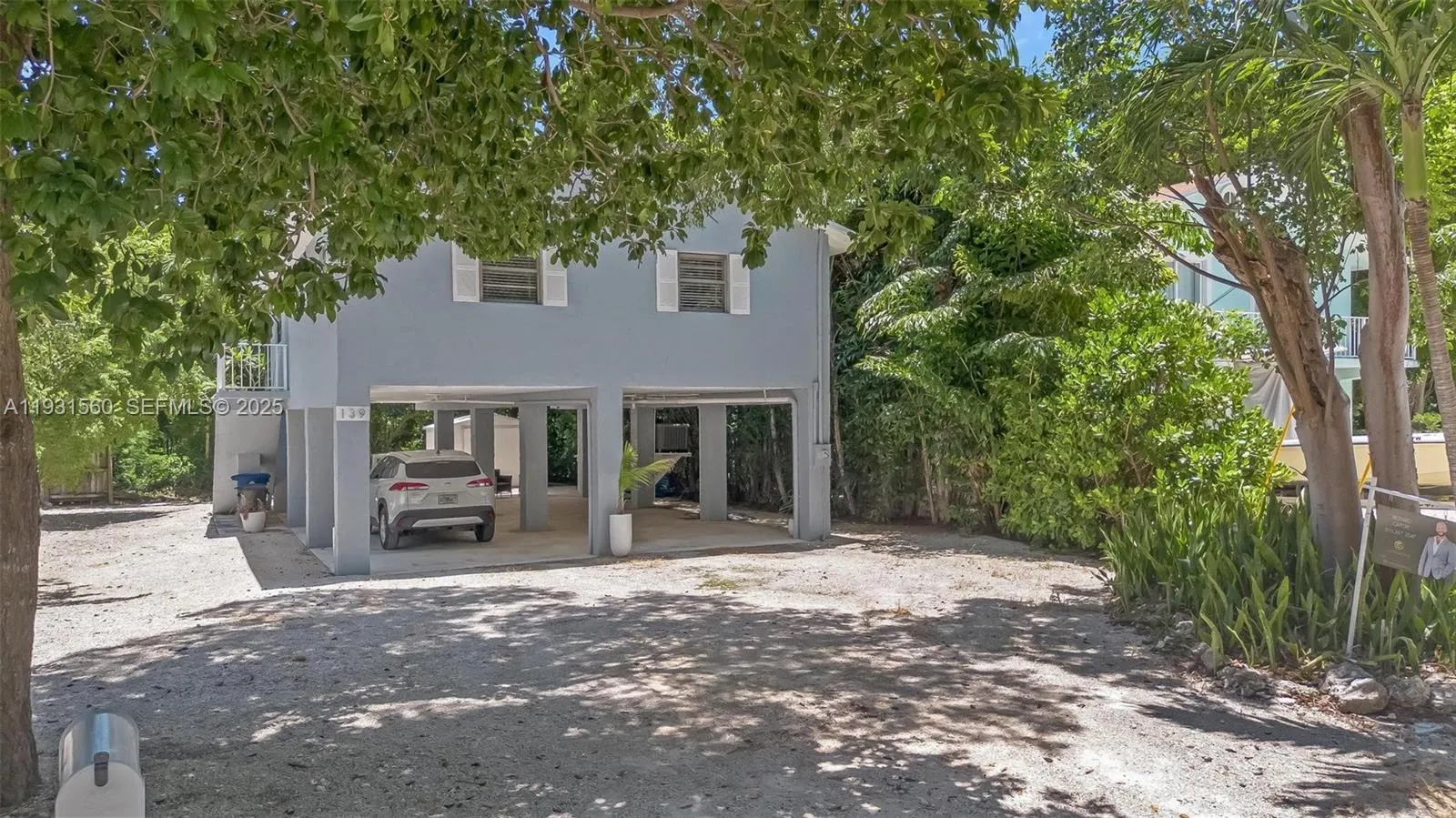 3 bedroom 2 bath for sale at 139 N Bay Harbor Dr, Key Largo FL 33037