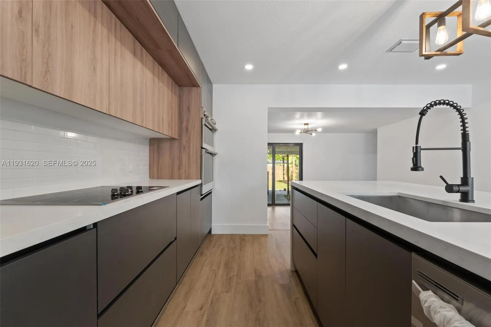 1516 SW 30th Terrace, Fort Lauderdale FL 33312