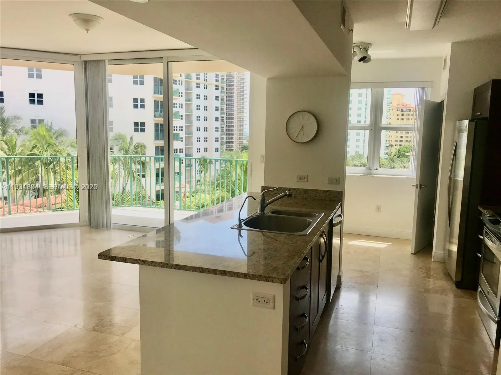 19900 E Country Club Dr # 812, Aventura FL 33180