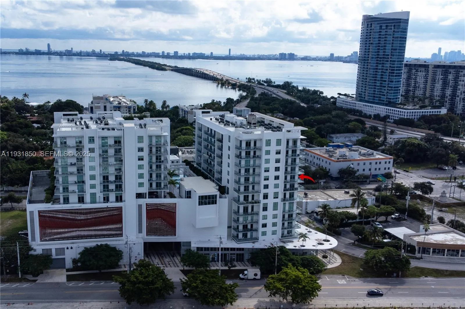 2 bedroom 2 bath for sale at 3900 Biscayne Blvd # 802, Miami FL 33137
