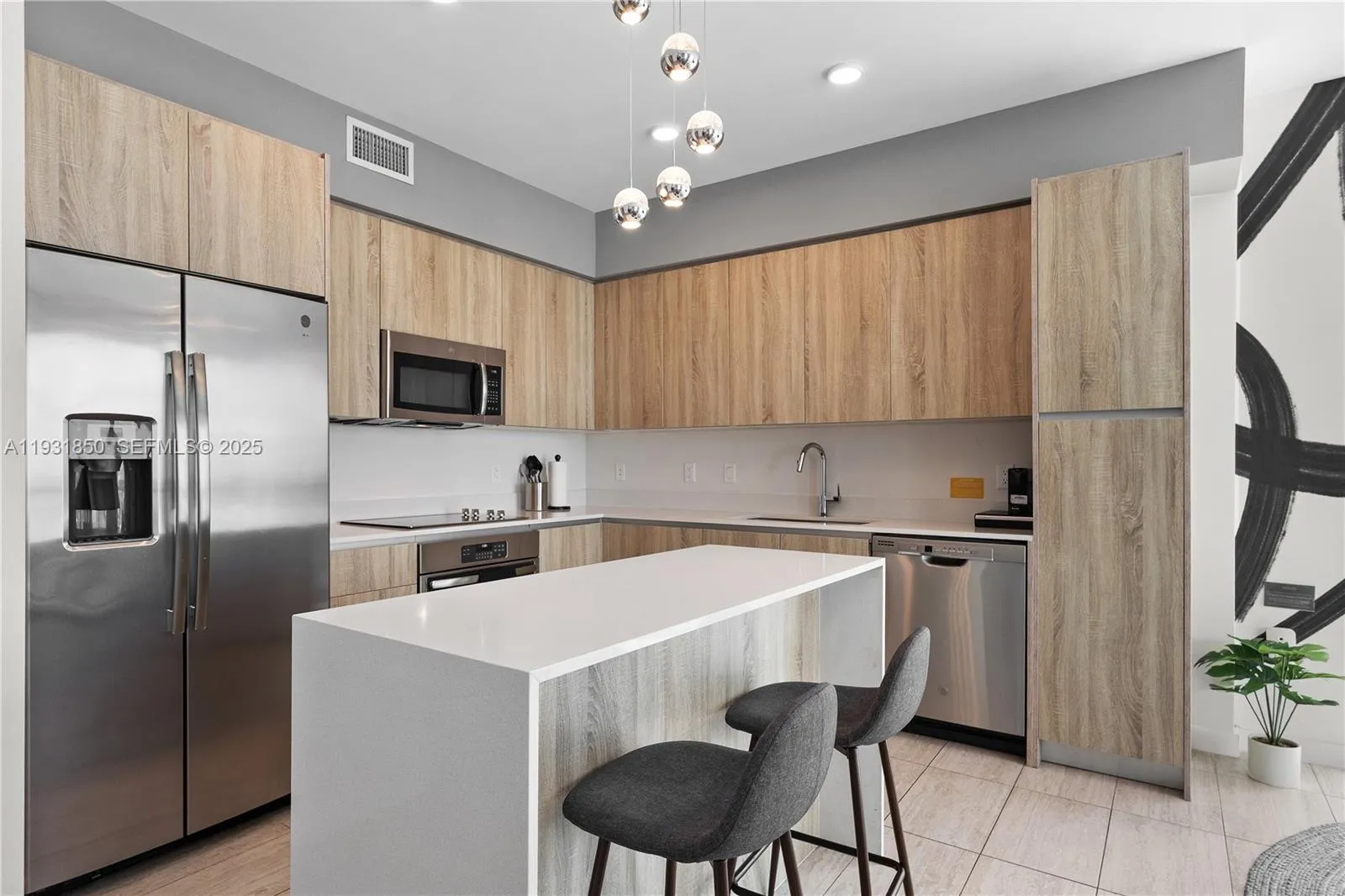 3900 Biscayne Blvd # 802, Miami FL 33137