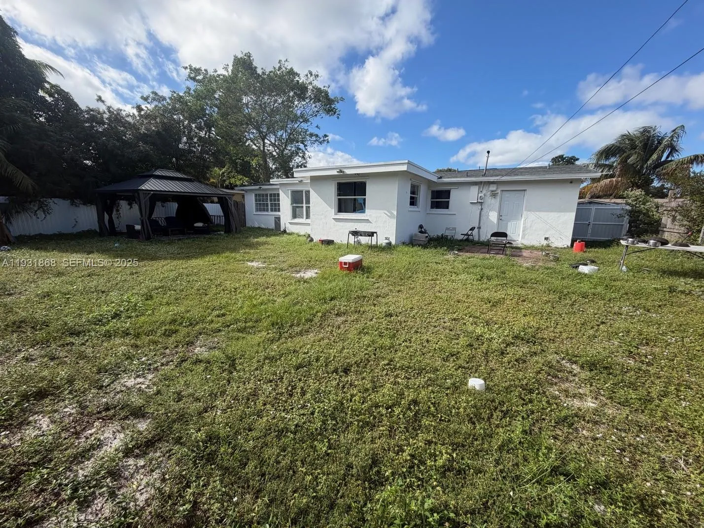 660 SW 30th Ter, Fort Lauderdale FL 33312