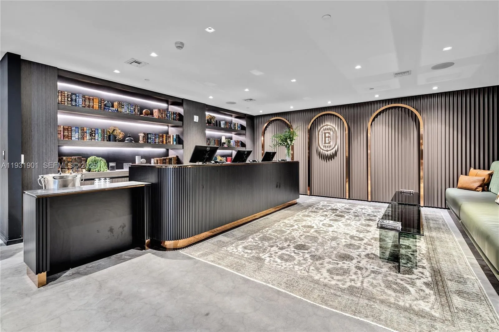 1 bedroom 1 bath for sale at 398 NE 5th St # 4507, Miami FL 33132