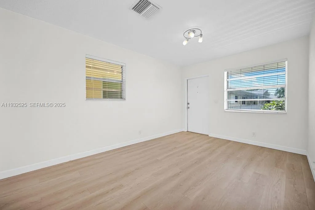 1301 N 12th Ct # 3B, Hollywood FL 33019