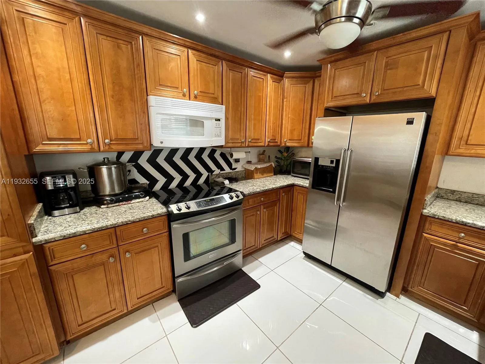 8951 SW 16th St, Boca Raton FL 33433