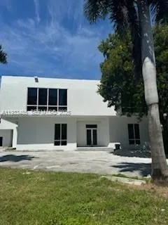3620 NE Miami Pl, Miami FL 33137