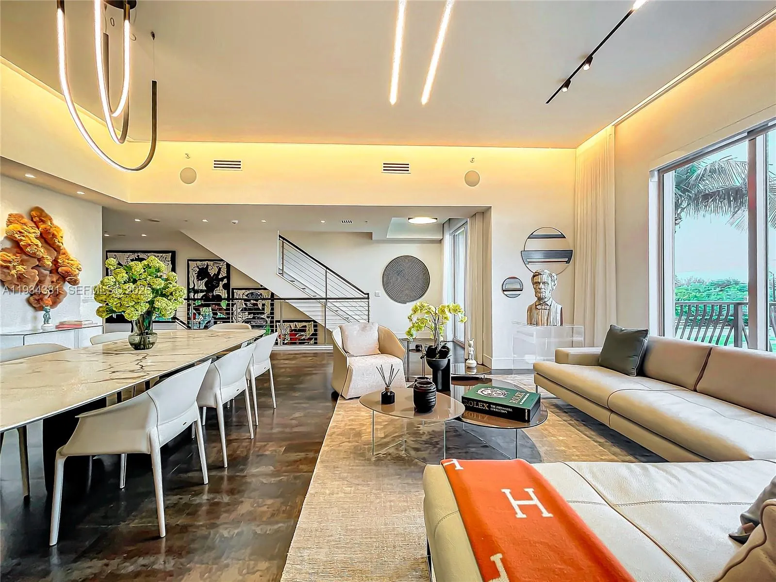 2 bedroom 2 bath for sale at 3501 N Ocean Dr # V5, Hollywood FL 33019