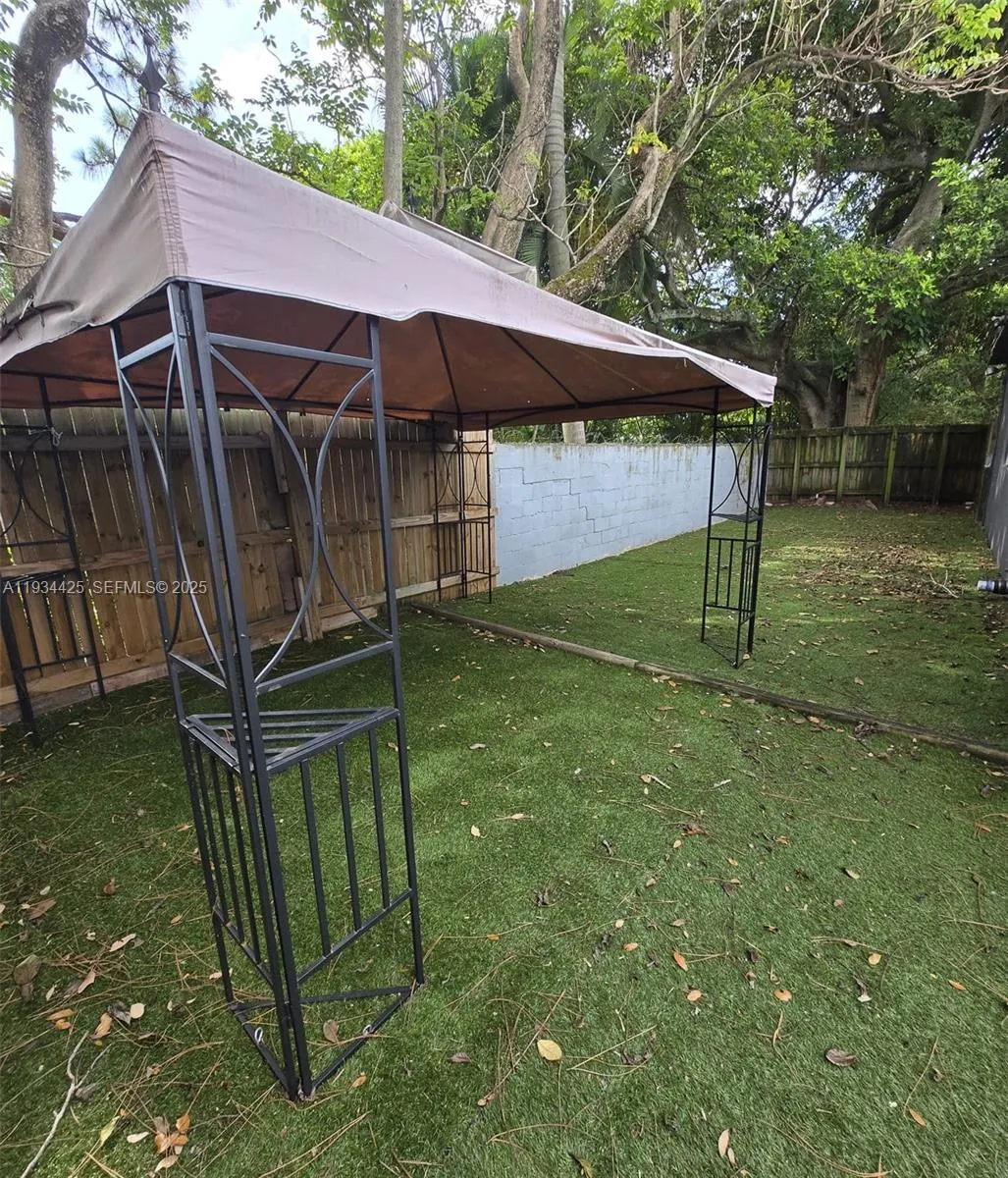 426 NW 14th Ave # 8, Fort Lauderdale FL 33311