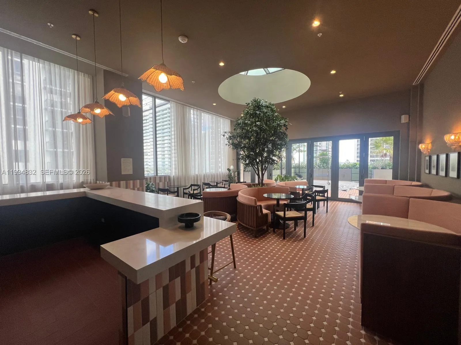 11 NE 6 ST # 2709, Miami FL 33132