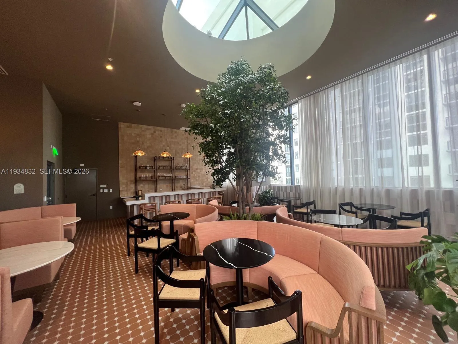 11 NE 6 ST # 2709, Miami FL 33132