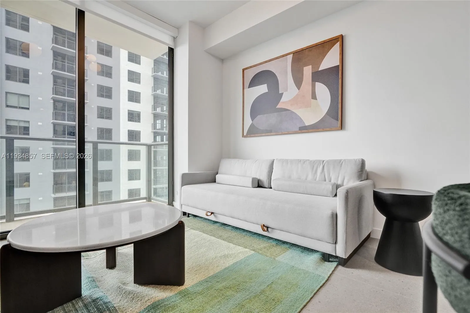 11 NE 6TH # 2013, Miami FL 33132