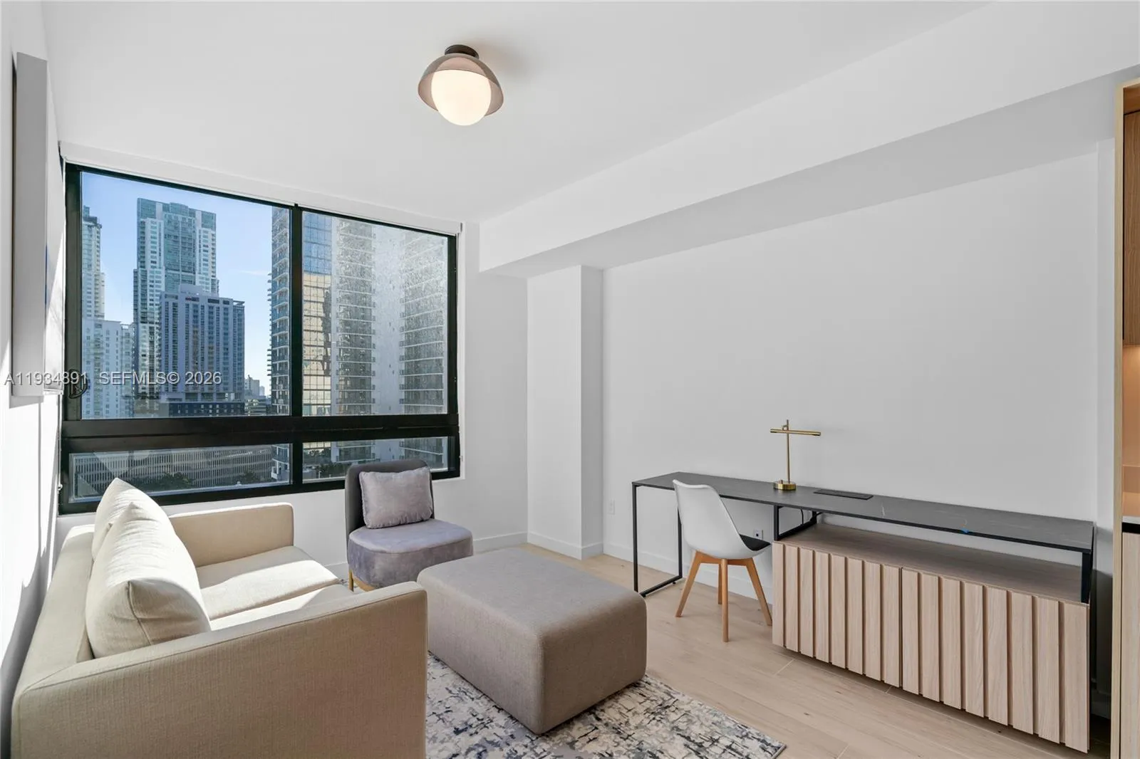 225 N Miami Ave # 1405, Miami FL 33132