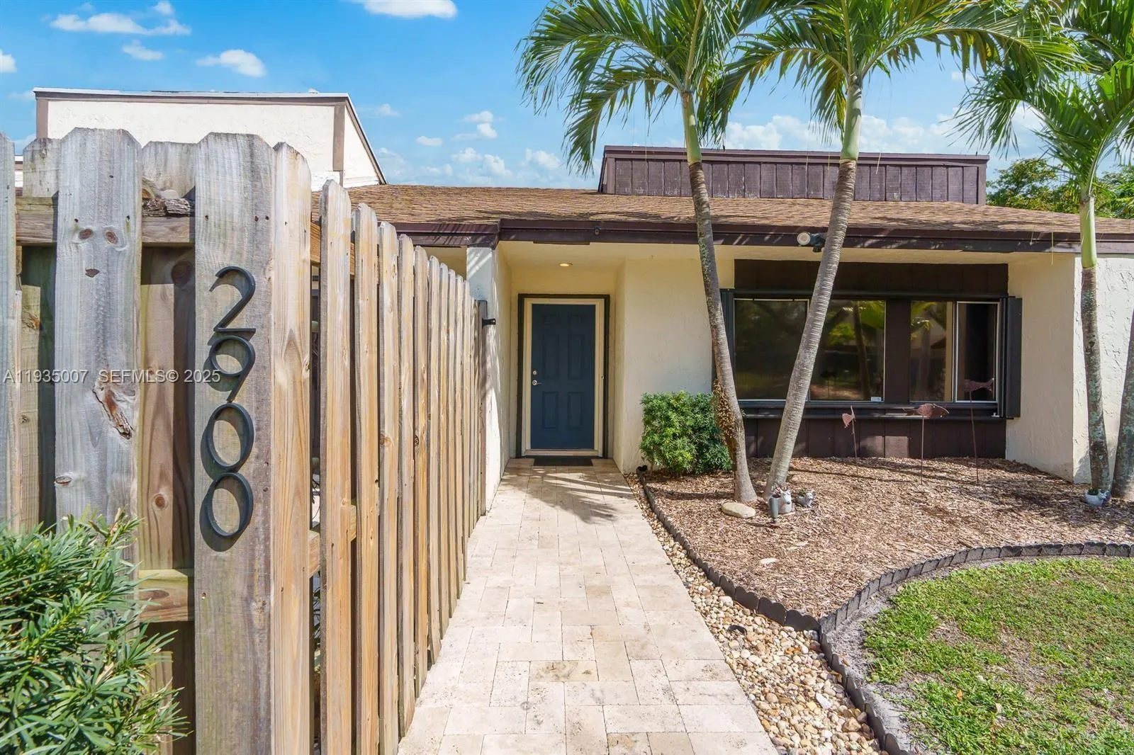 2900 NW 69th Ct, Fort Lauderdale FL 33309