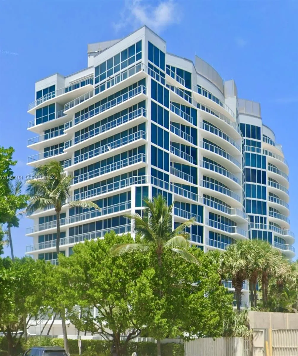 1200 Holiday Dr # 705, Fort Lauderdale FL 33316